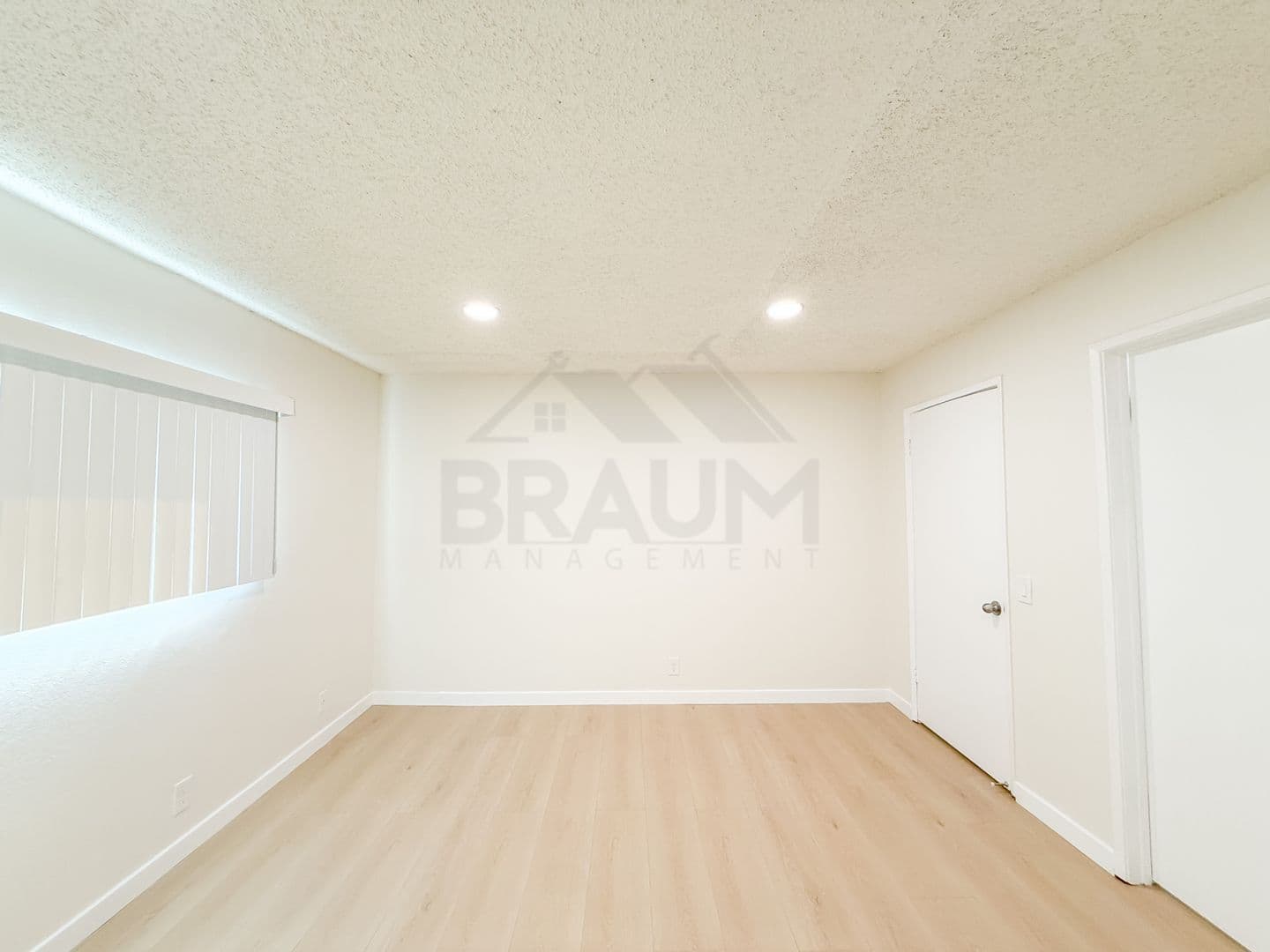 NORTH HOLLYWOOD Apartment: 11007 HARTSOOK ST