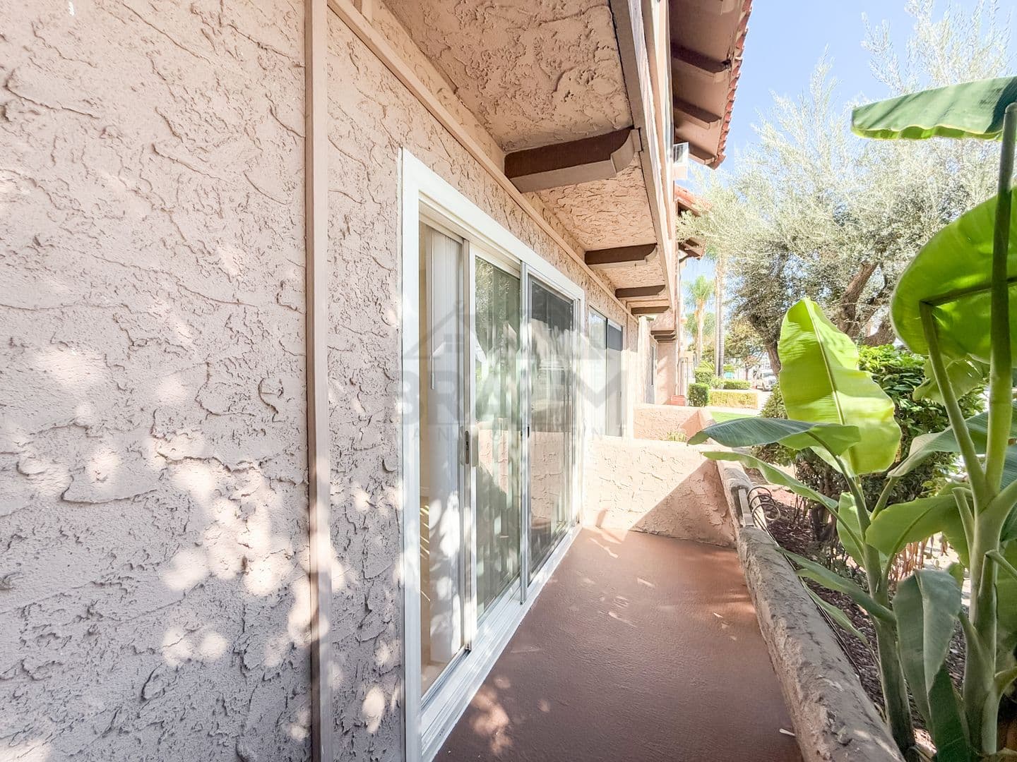 SHERMAN OAKS Apartment: 5461 KESTER AVE