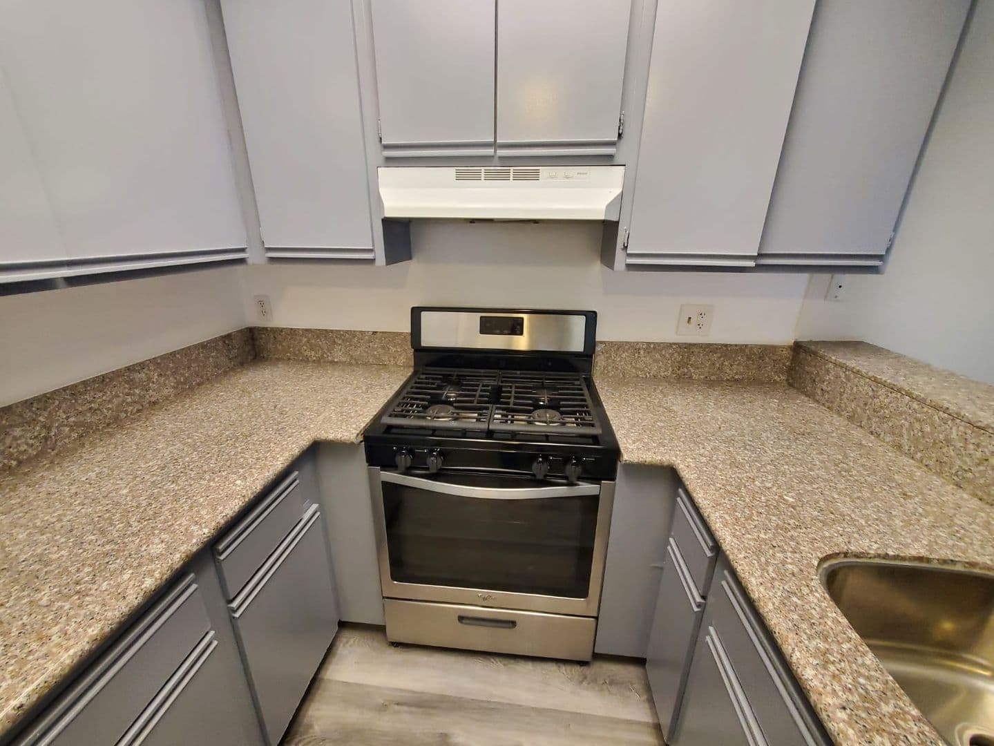 NORTH HOLLYWOOD Apartment: 11459 COLLINS ST