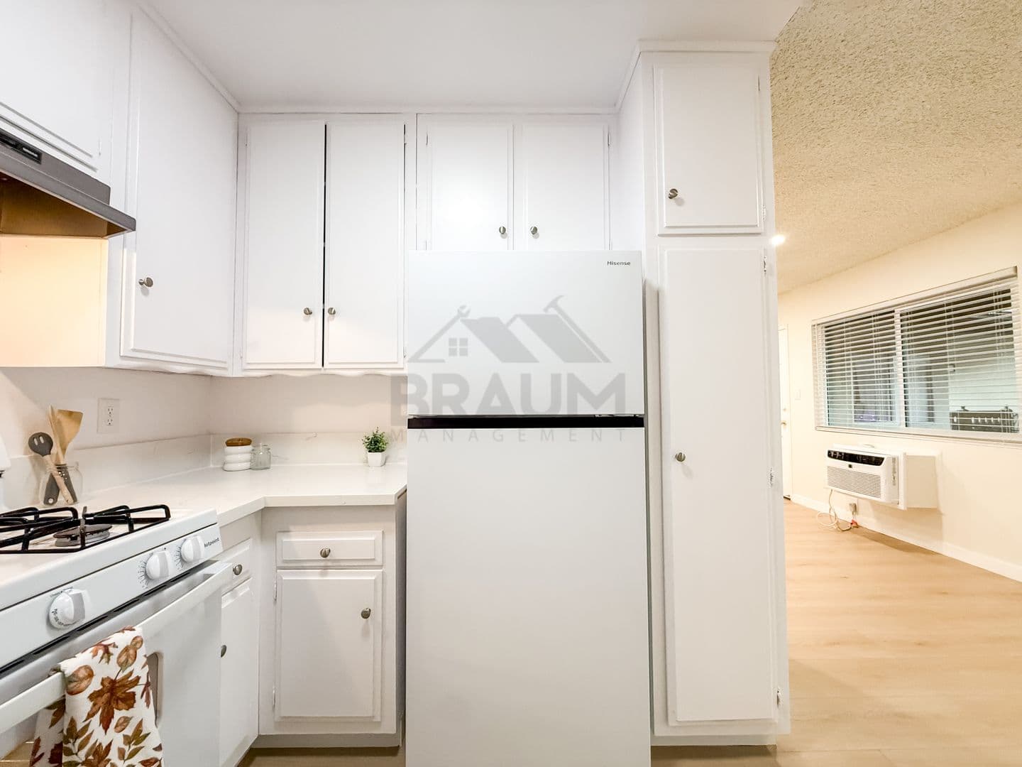 NORTHRIDGE Apartment: 18350 NAPA STREET