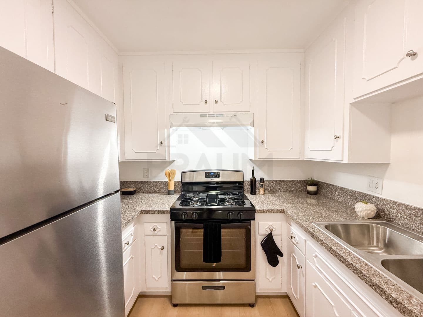 NORTHRIDGE Apartment: 18350 NAPA STREET