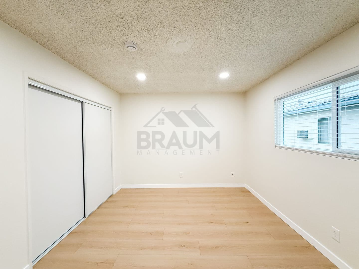 NORTHRIDGE Apartment: 18350 NAPA STREET