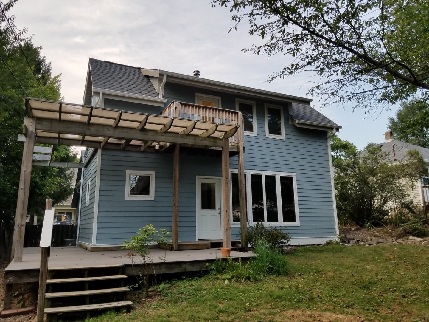Bloomington House: 310 E. 16th St