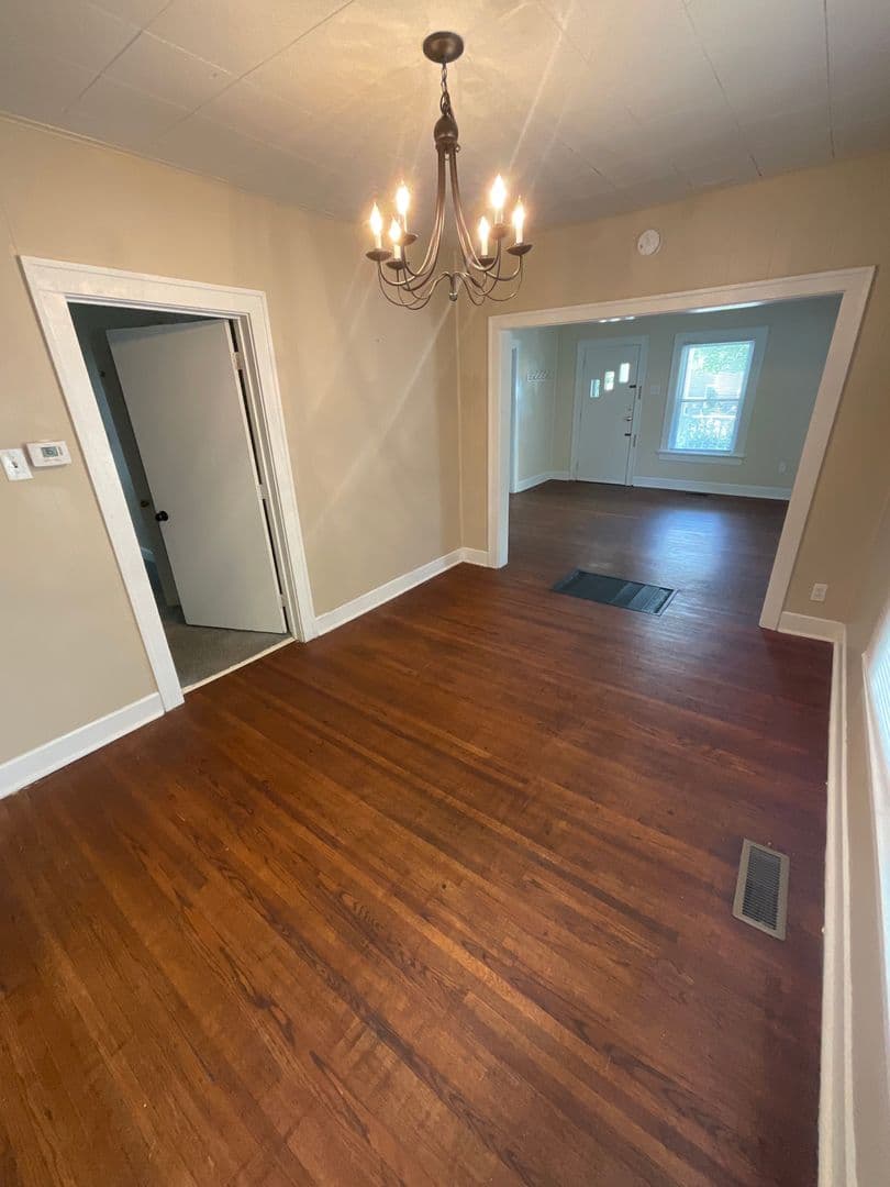 Bloomington House: 315 E. 16th St