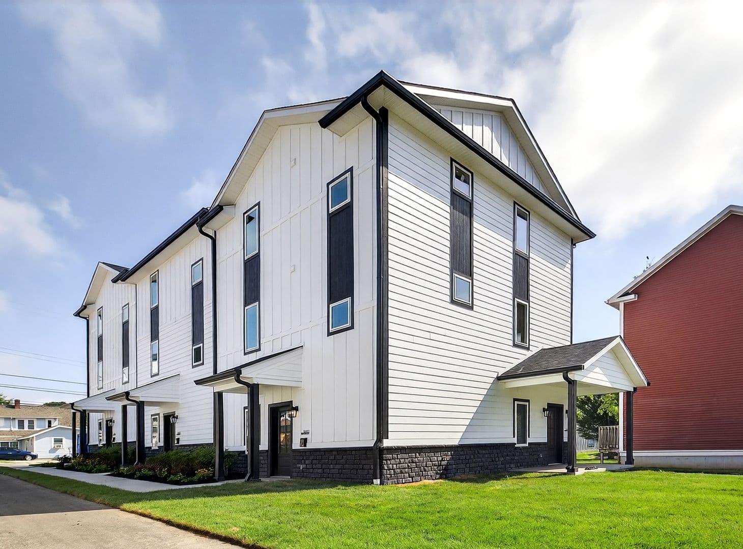 Bloomington Townhome: 415 E. 10th St