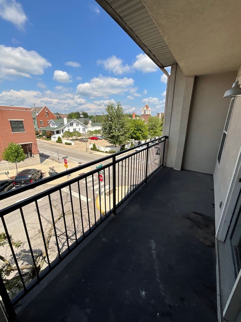 Bloomington Apartment: 125 N. Washington Street