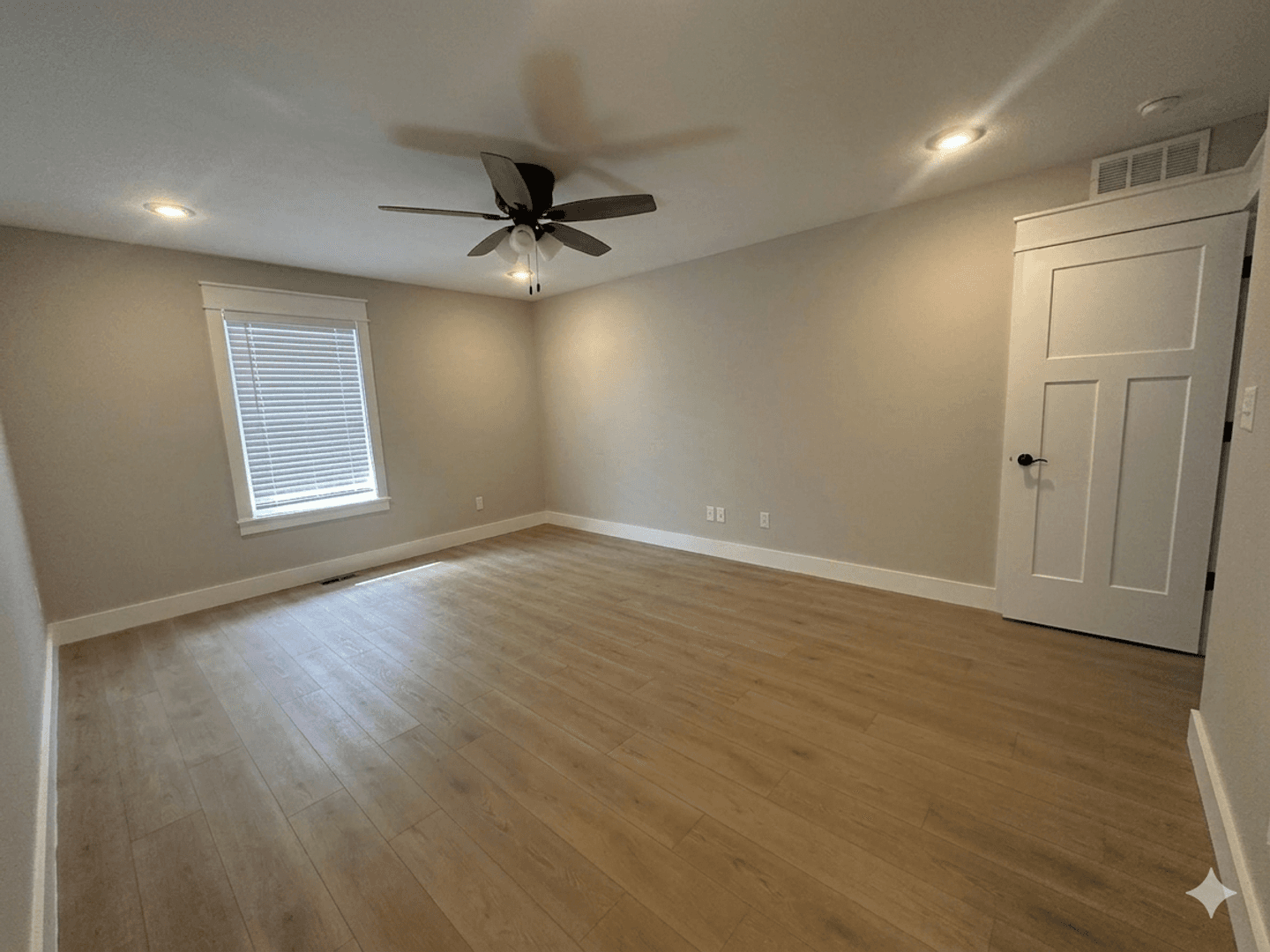 Bloomington Townhome: 825 N. College Ave