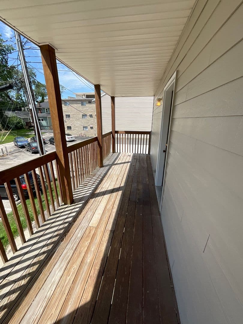 Bloomington House: 314 E. 10th St