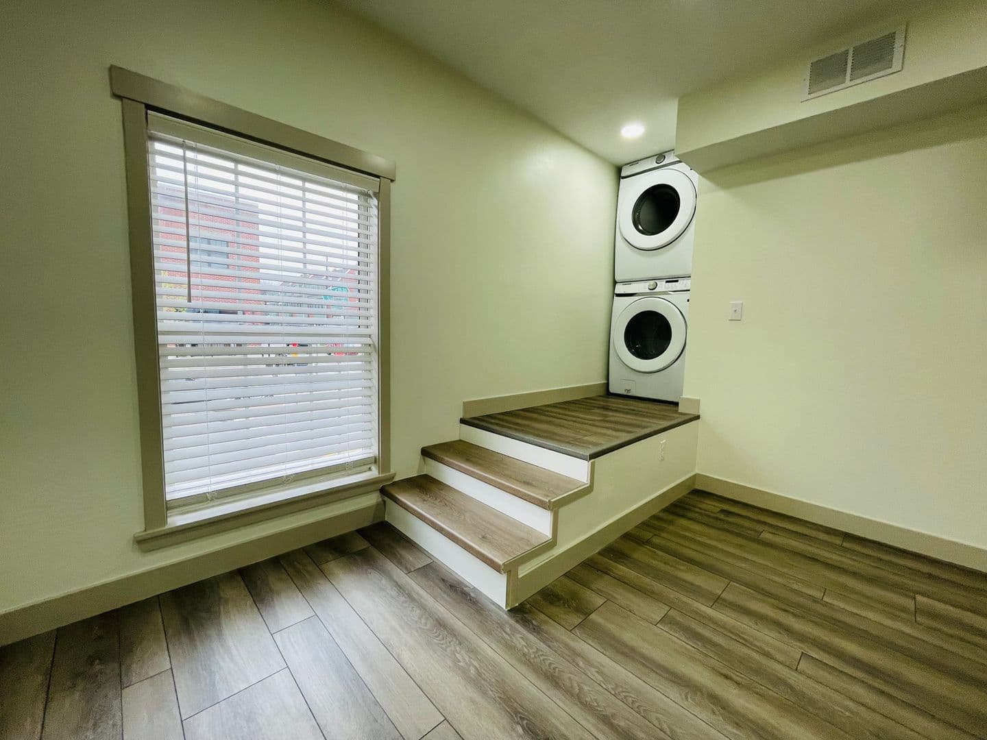 Bloomington Apartment: 125 N. Washington Street
