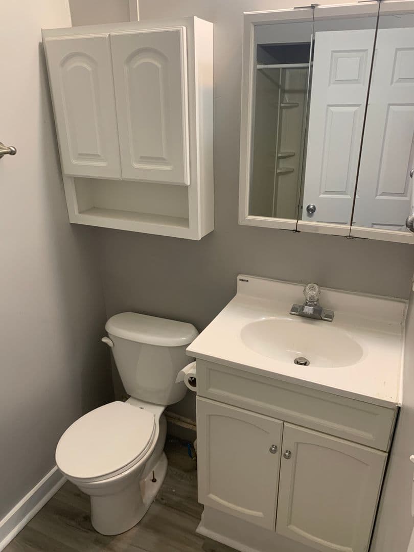 Bloomington Apartment: 211 S. Lincoln St