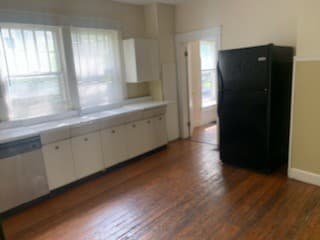 Bloomington Apartment: 515 S. Washington St