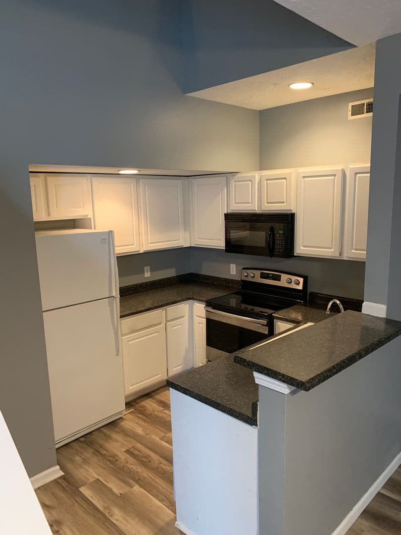 Bloomington Apartment: 125 N. Washington Street