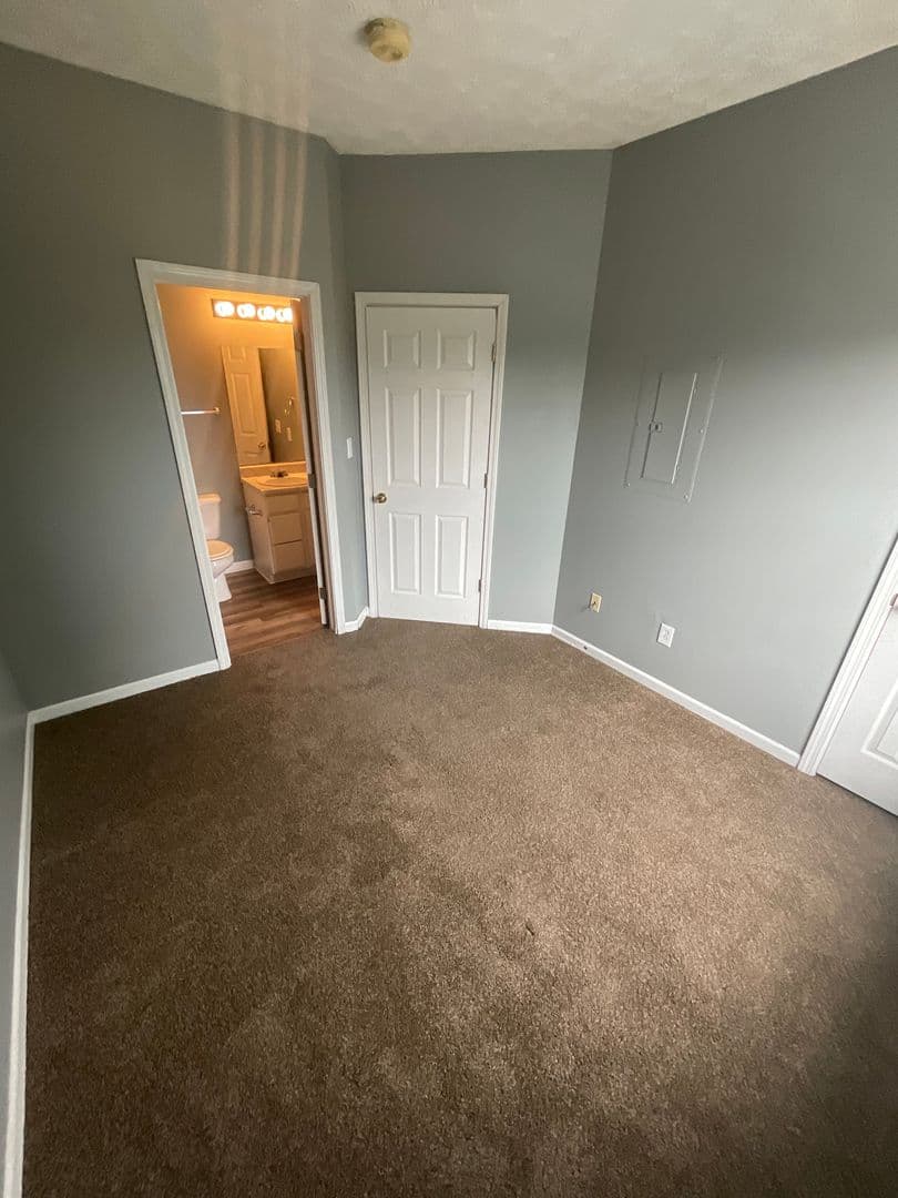 Bloomington Apartment: 125 N. Washington Street