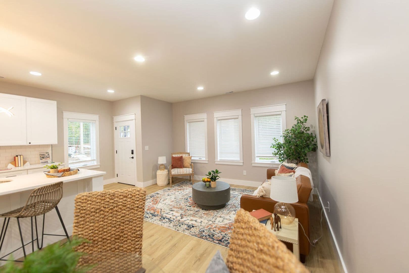 Bloomington Townhome: 321 E. 10th St. - Unit 1