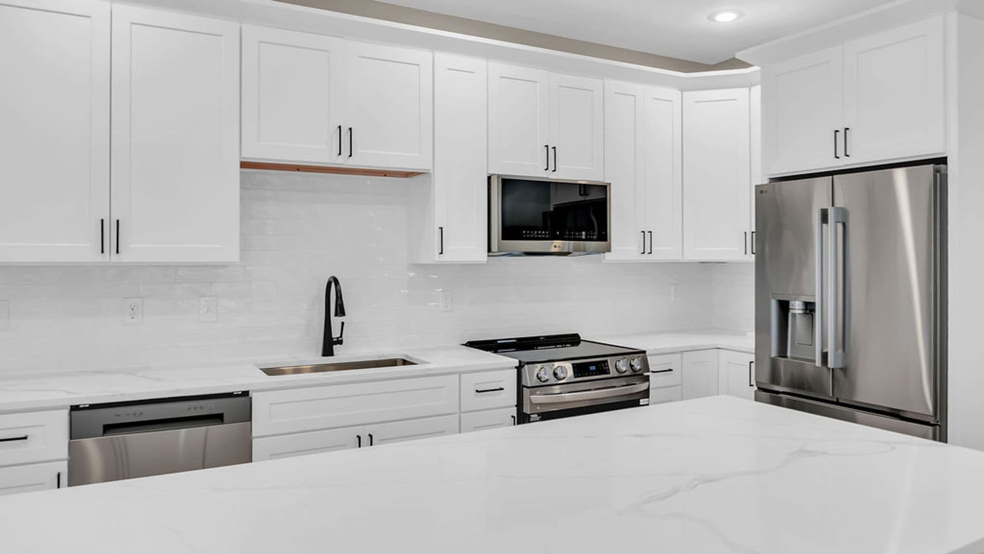 Bloomington Townhome: 809 N. Walnut St.