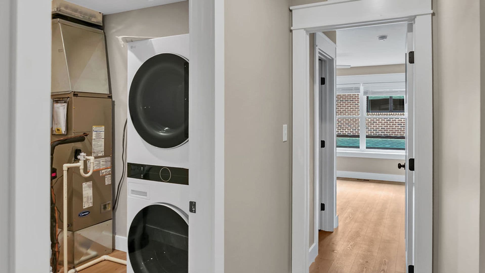 Bloomington Townhome: 809 N. Walnut St.