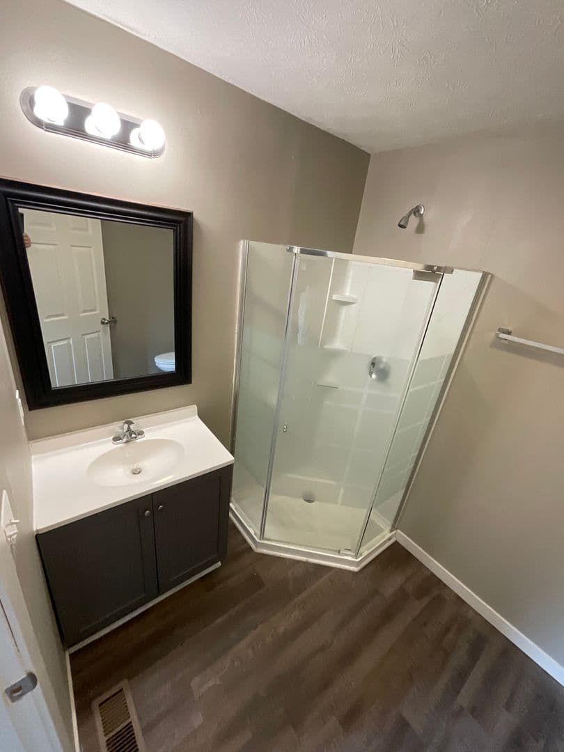 Bloomington Apartment: 319 N. Dunn St