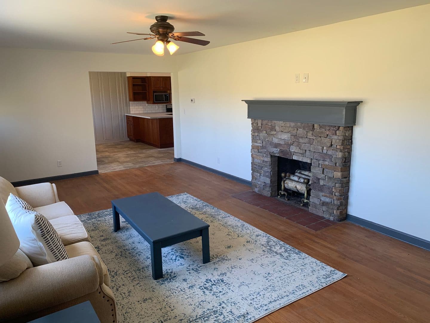 Bloomington House: 7691 W Reeves Road