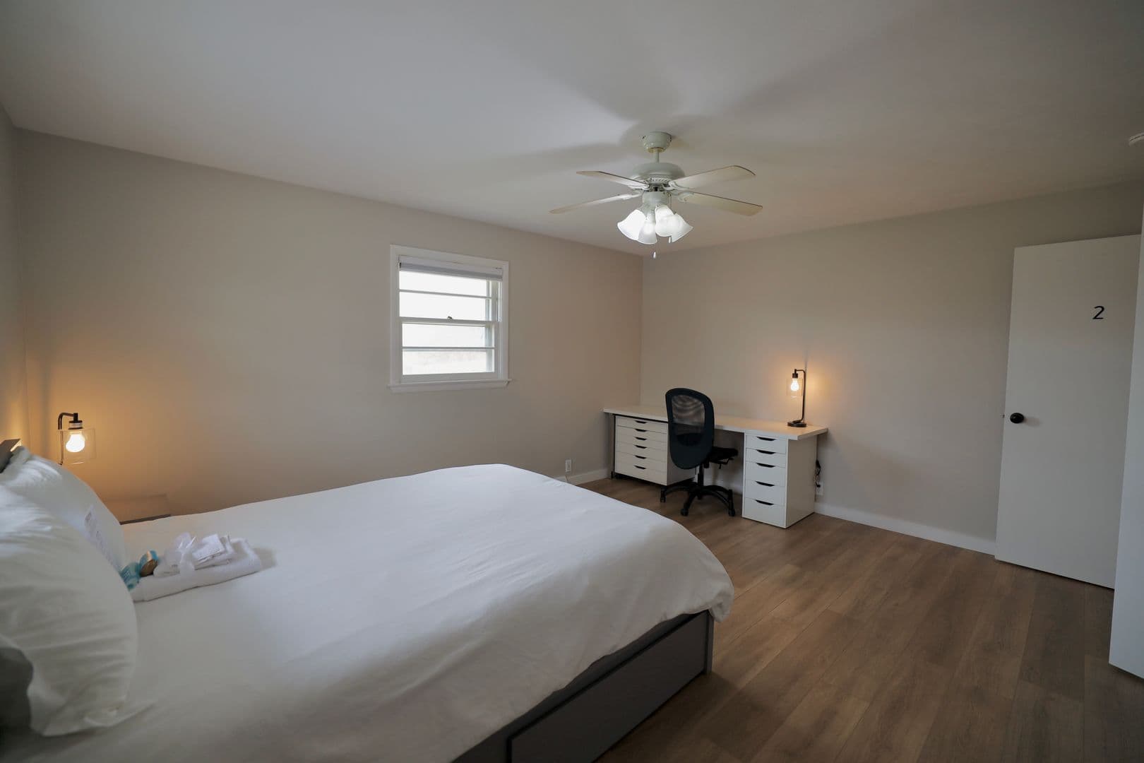 Bloomington Apartment: 1534 N. Woodburn Ave