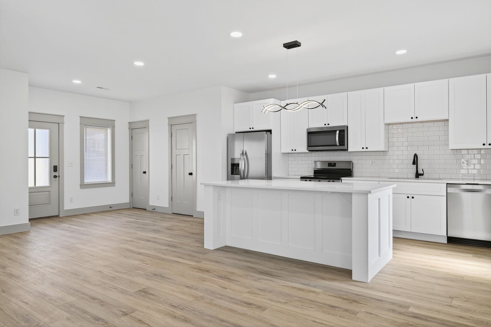 Bloomington Townhome: 415 E. 10th St