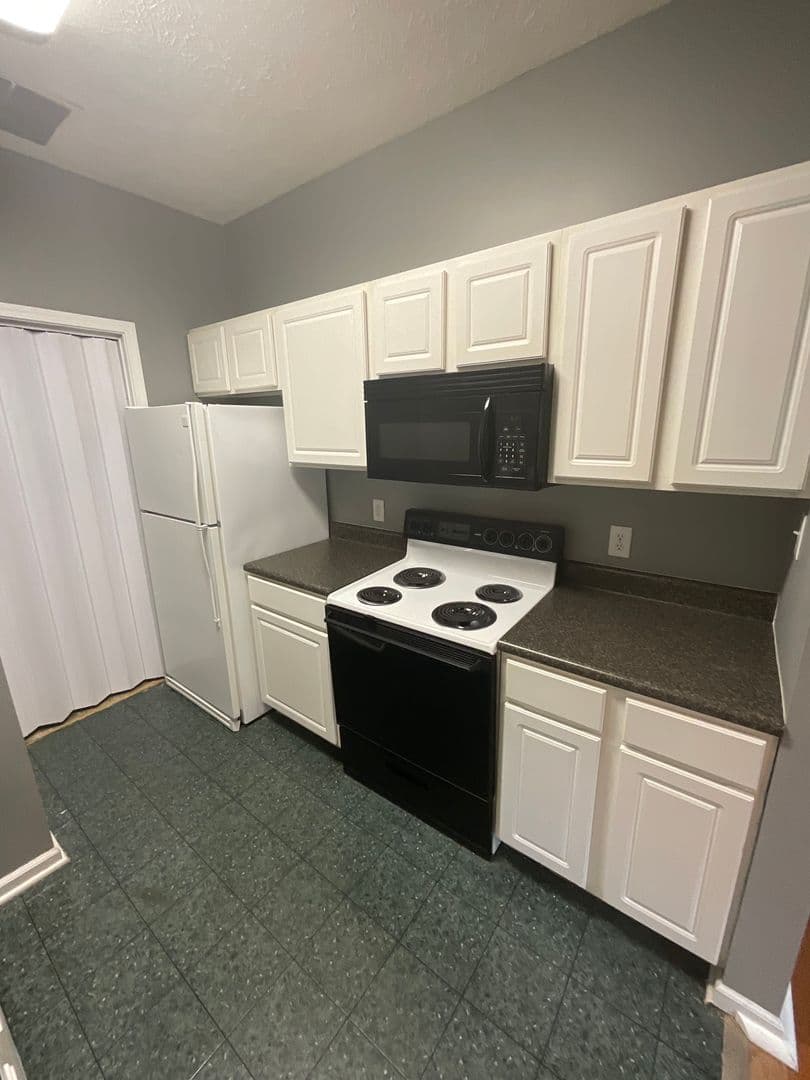 Bloomington Apartment: 125 N. Washington Street