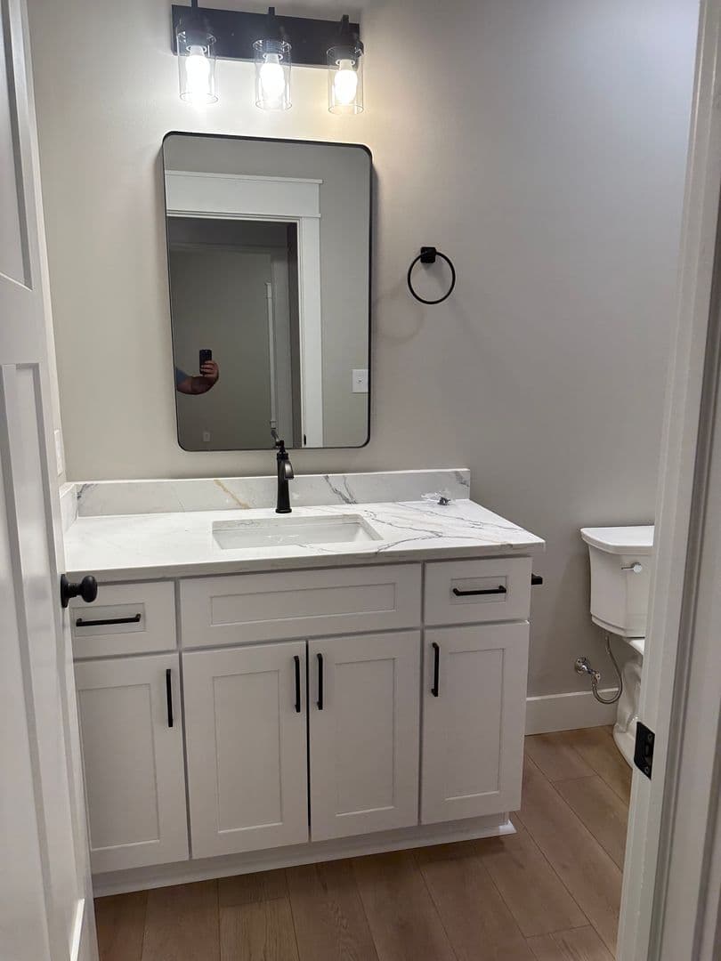 Bloomington Townhome: 817 N. College Ave