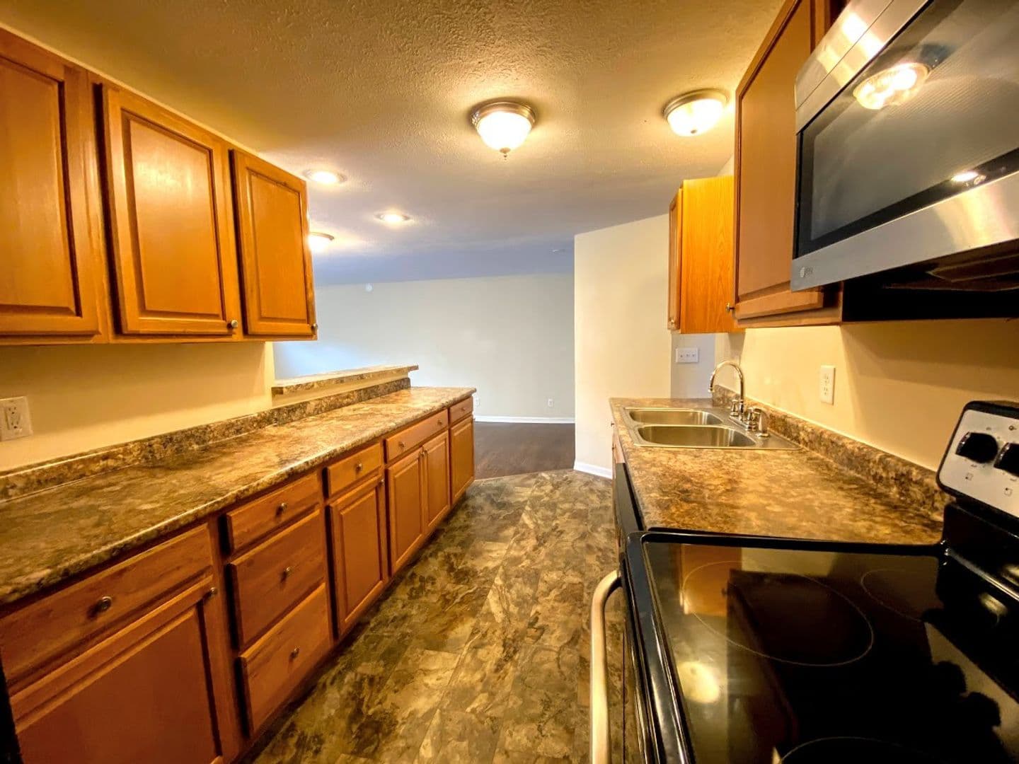 Bloomington House: 511 N. Lincoln St