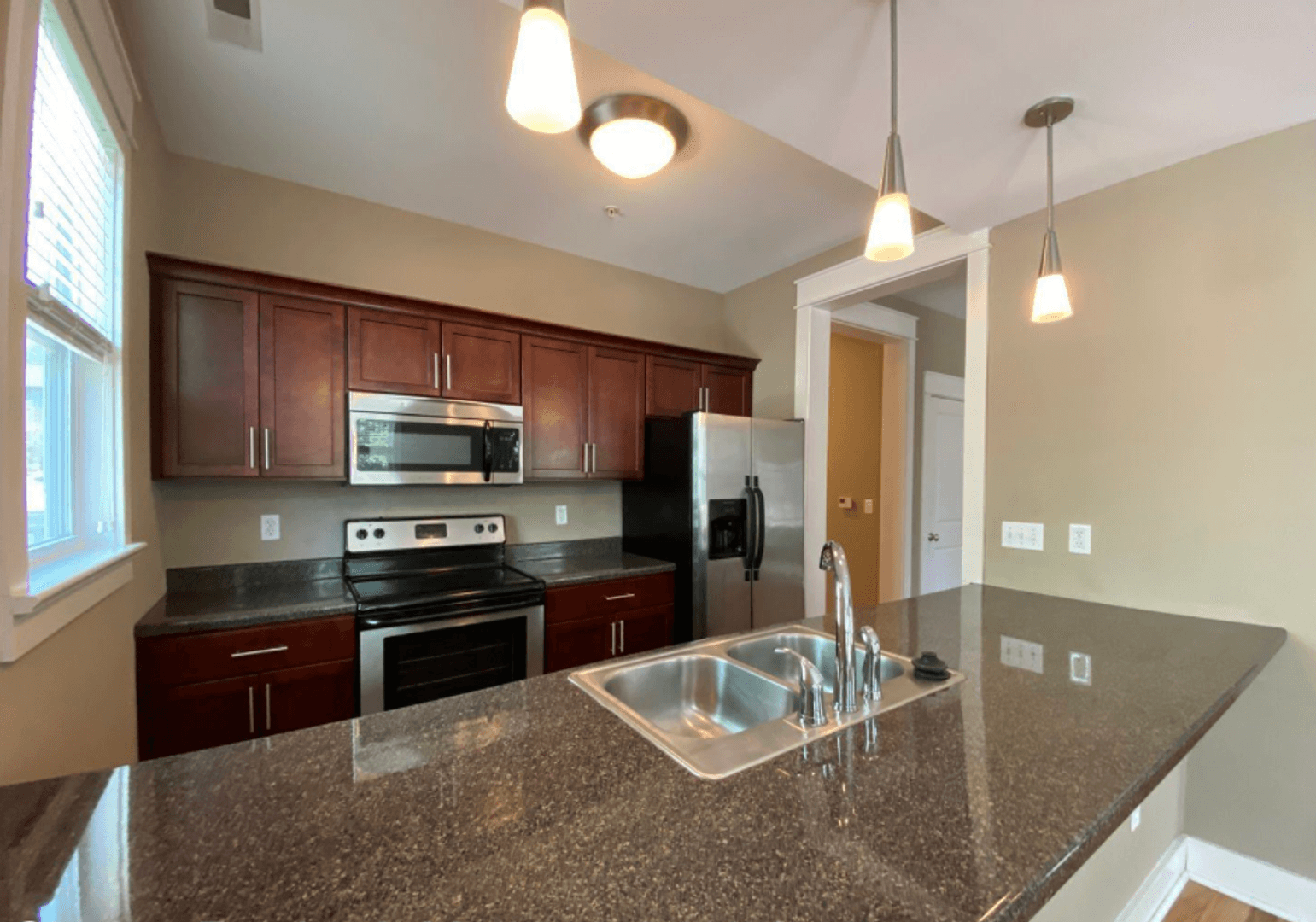 Bloomington Apartment: 425 E. Hillside Drive # 1-4