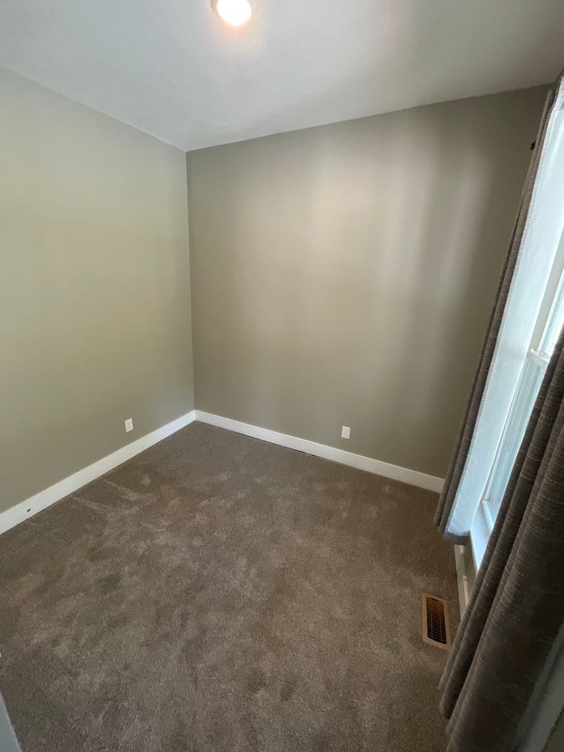 Bloomington Apartment: 317 N. Dunn St