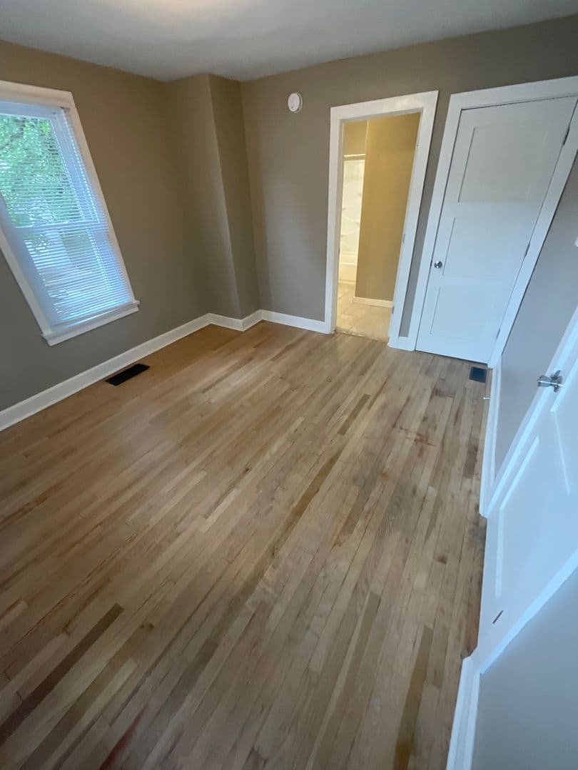 Bloomington House: 612 N. Dunn St
