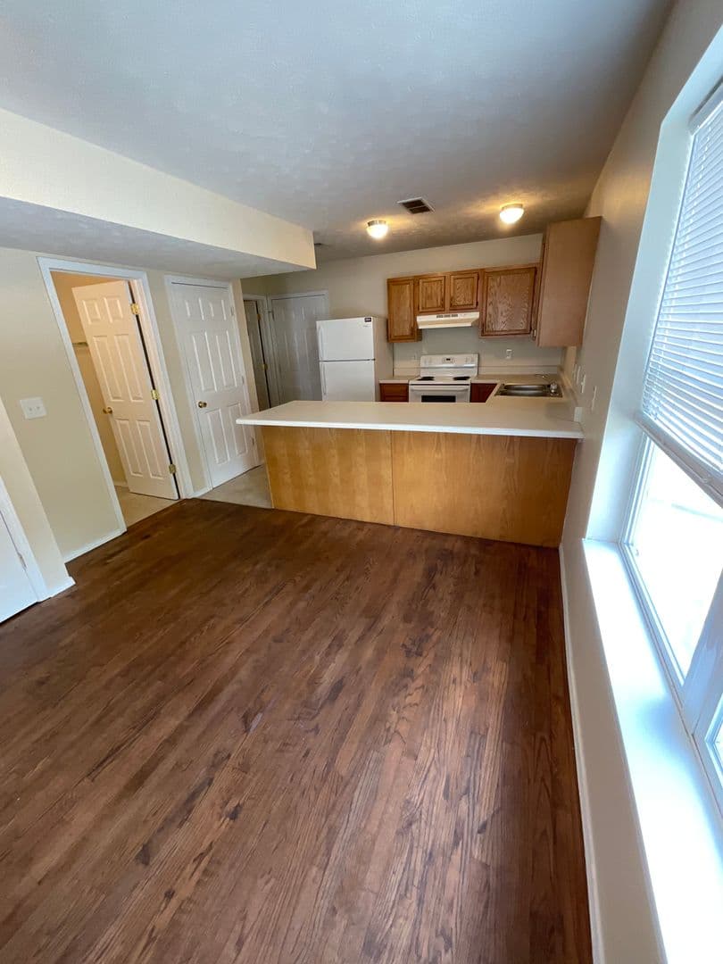 Bloomington House: 318 E. 10th St