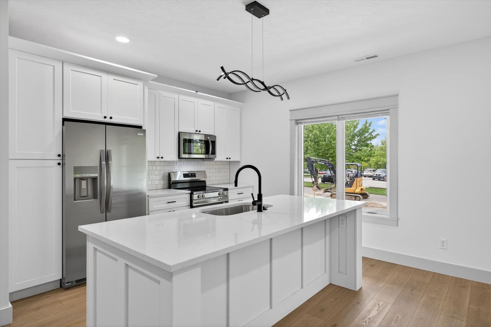 Bloomington Townhome: 326-328 N Jefferson St.