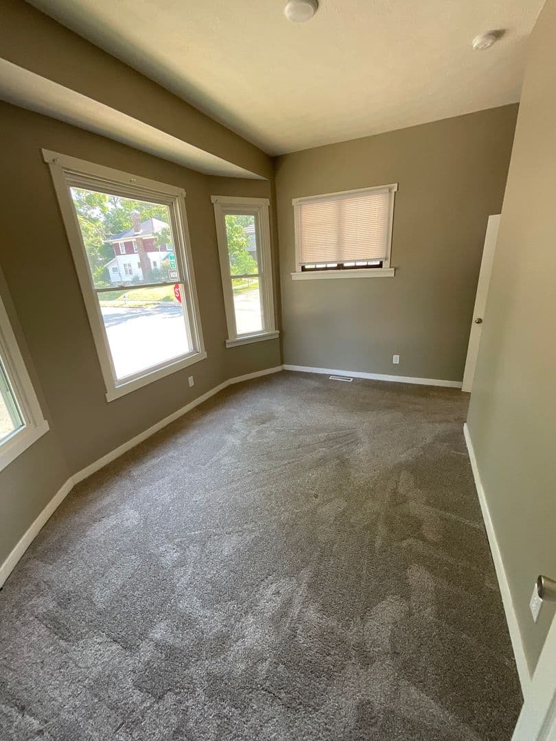 Bloomington Apartment: 319 N. Dunn St