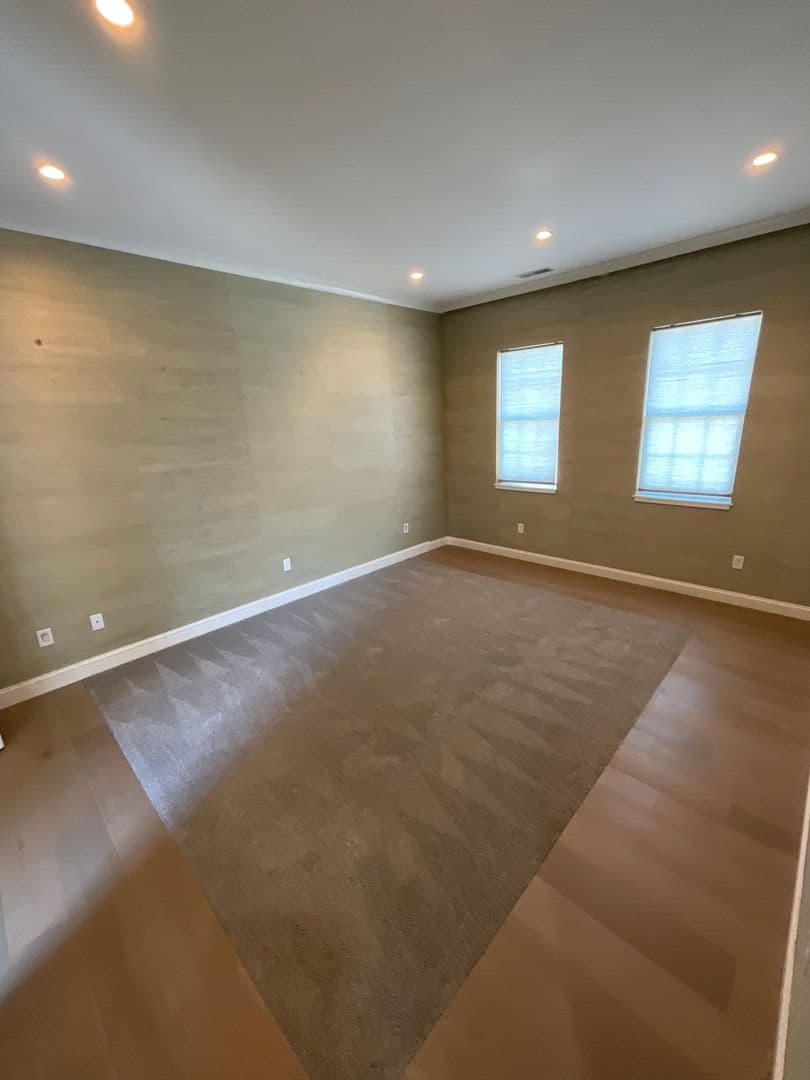 Bloomington House: 431 E. 10th St