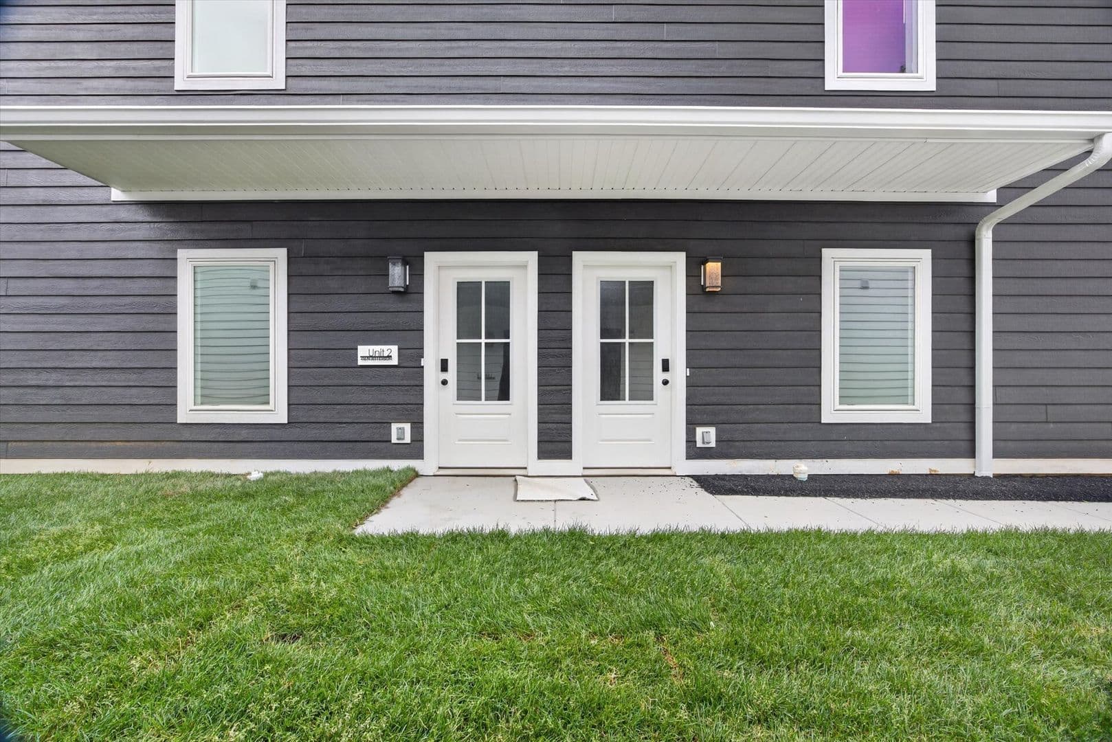 Bloomington Townhome: 322-324 N Jefferson St
