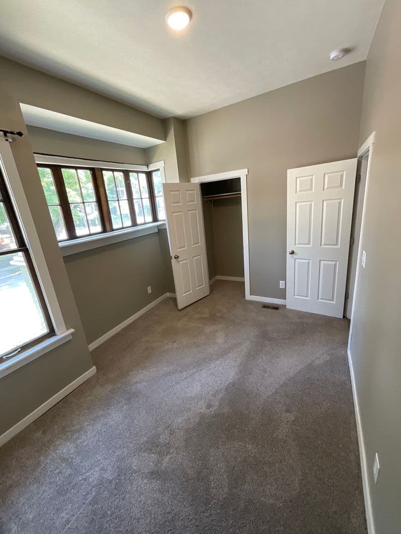 Bloomington Apartment: 319 N. Dunn St