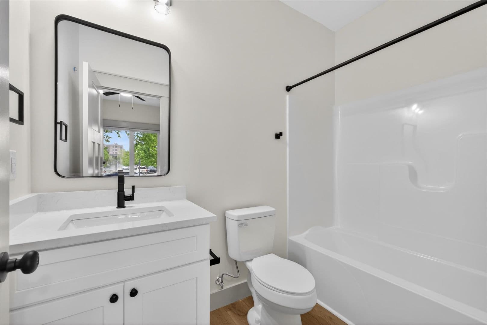 Bloomington Townhome: 326-328 N Jefferson St.
