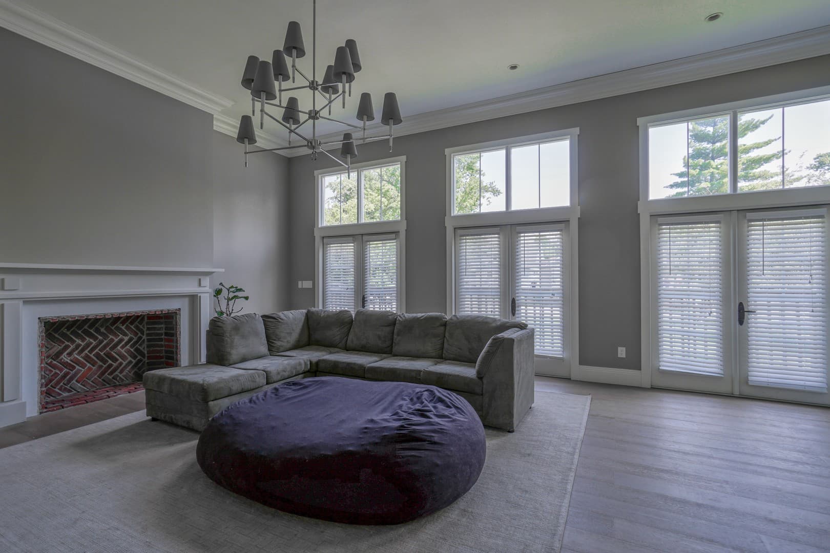 Bloomington House: 431 E. 10th St