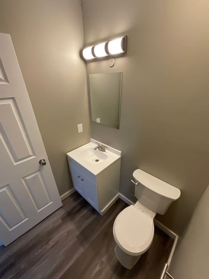Bloomington Apartment: 312 E 8th Street