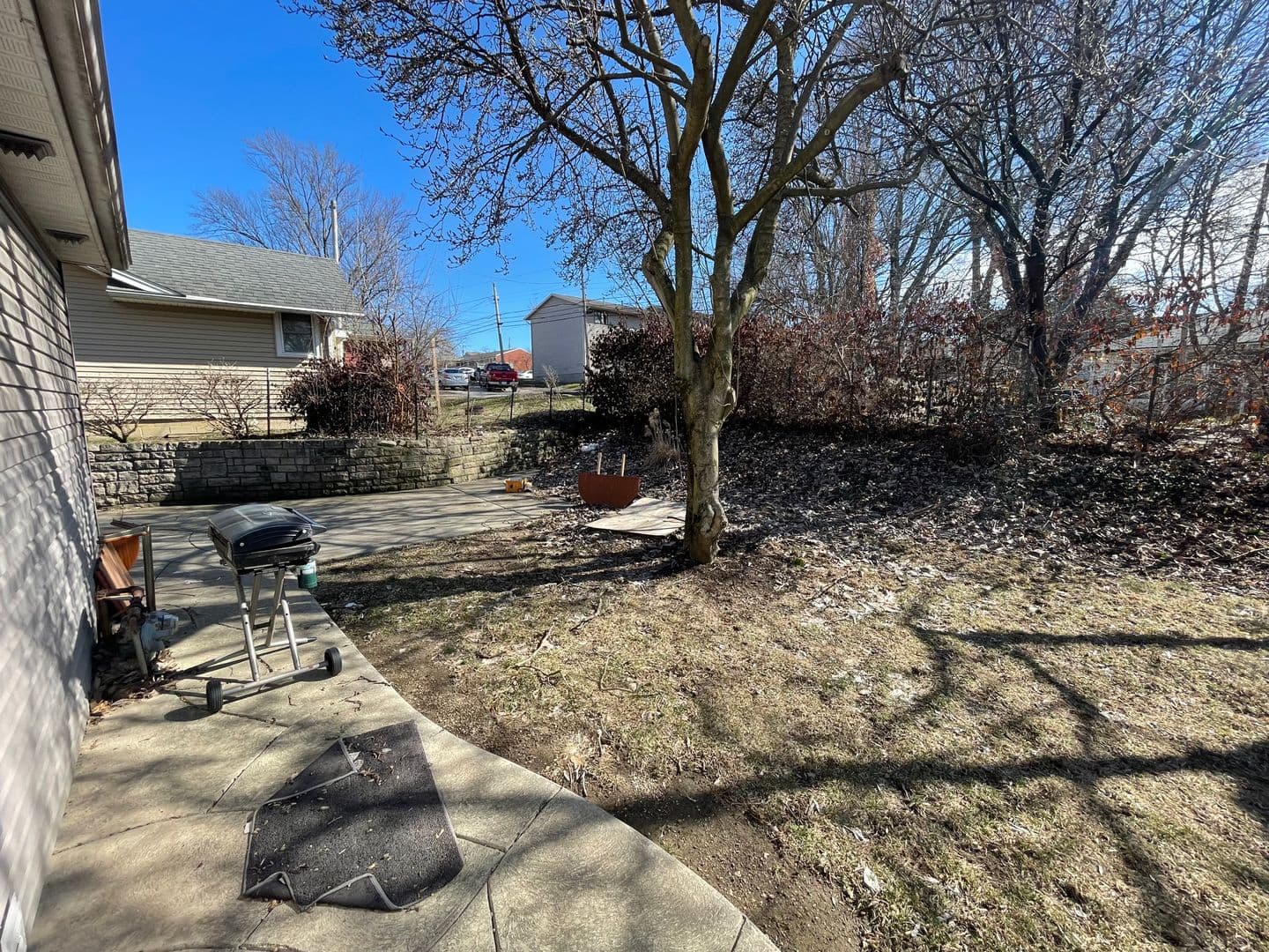 Bloomington House: 304 E 17th St