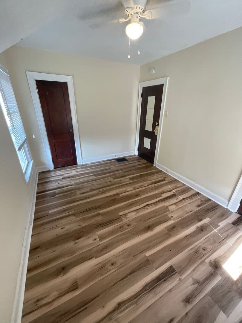 Bloomington House: 316 E. 7th St