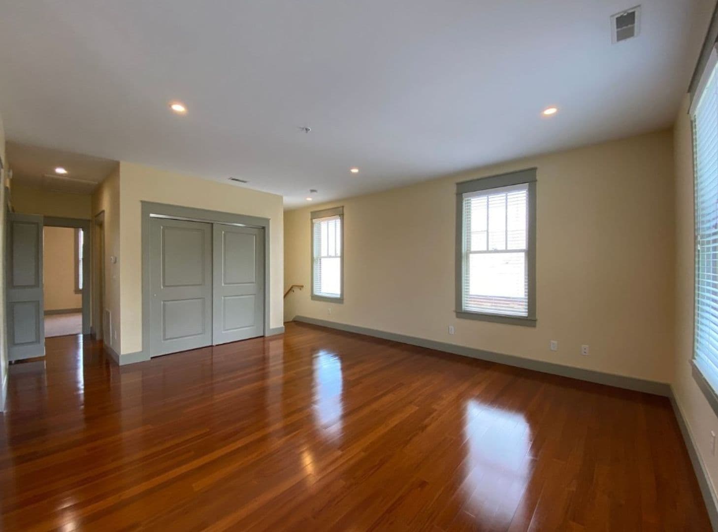 Bloomington Apartment: 235 W. Dodds Street