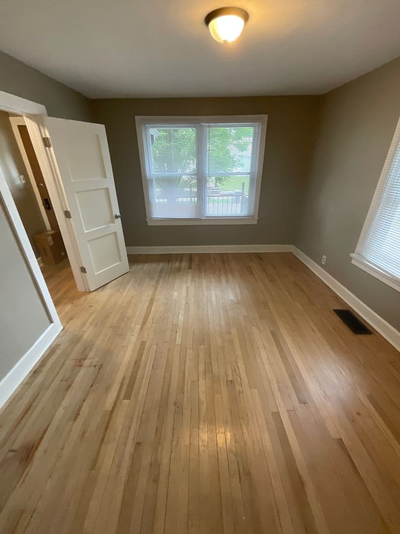 Bloomington House: 612 N. Dunn St