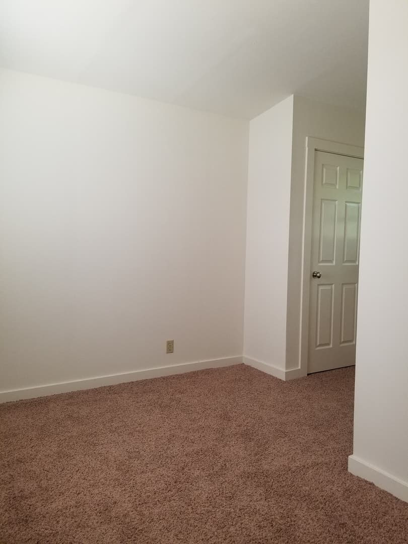 Bloomington House: 408 E. Cottage Grove Ave