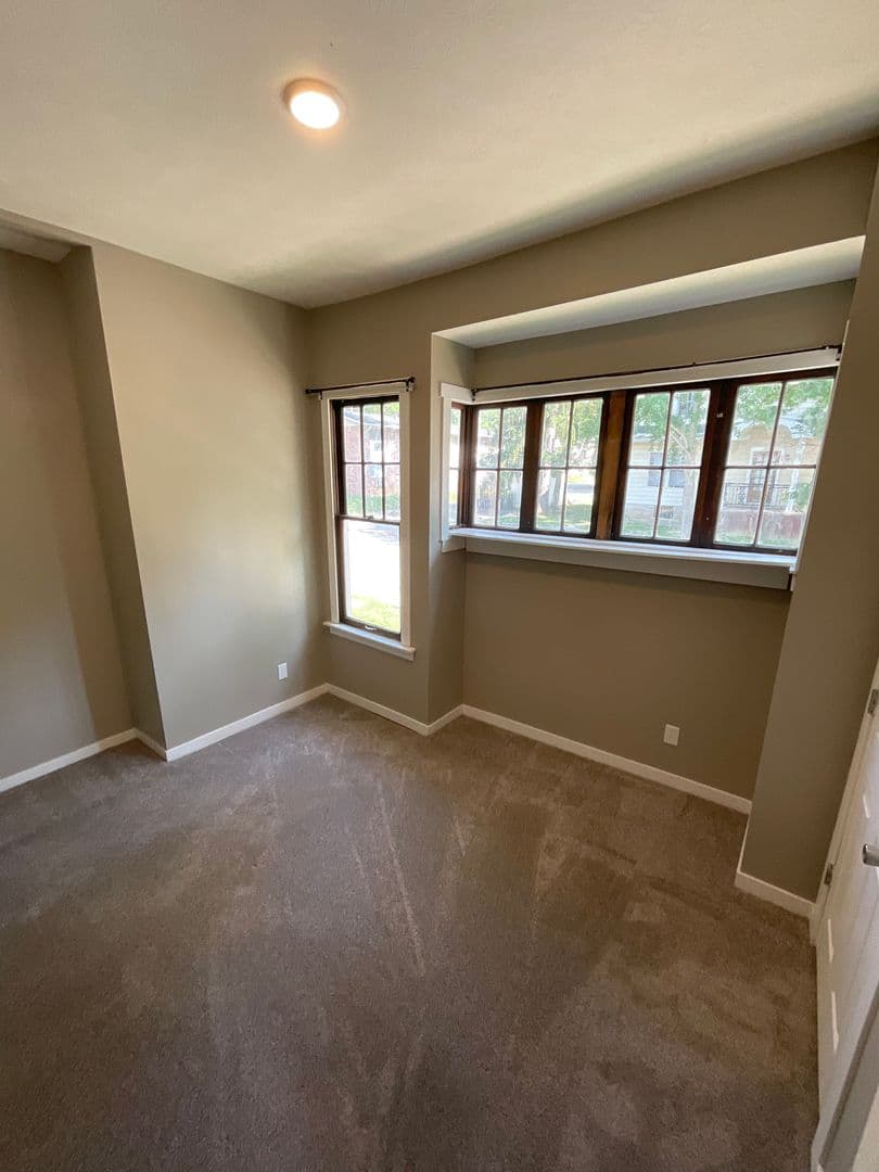 Bloomington Apartment: 319 N. Dunn St