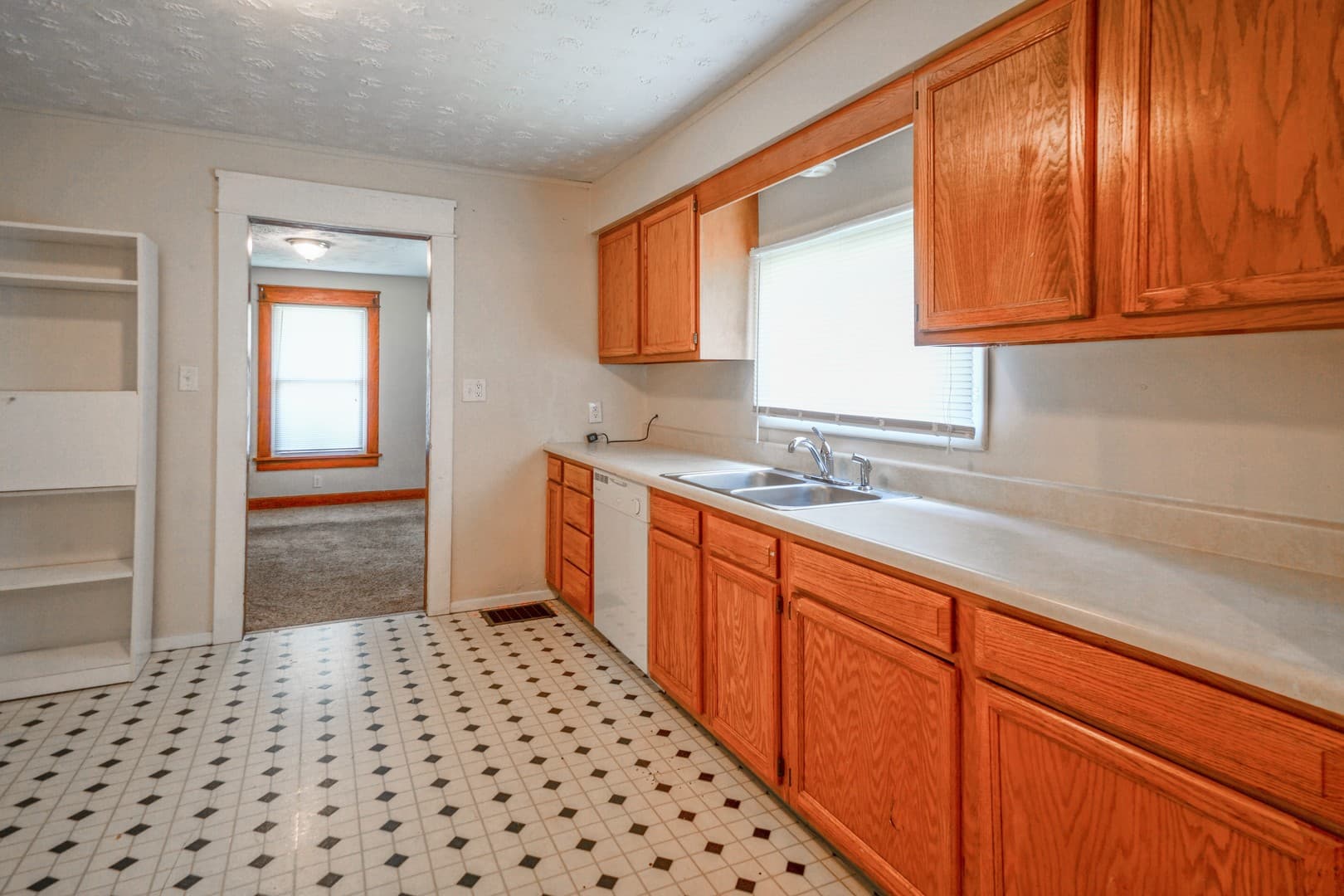 Bloomington House: 310 E. 17th St