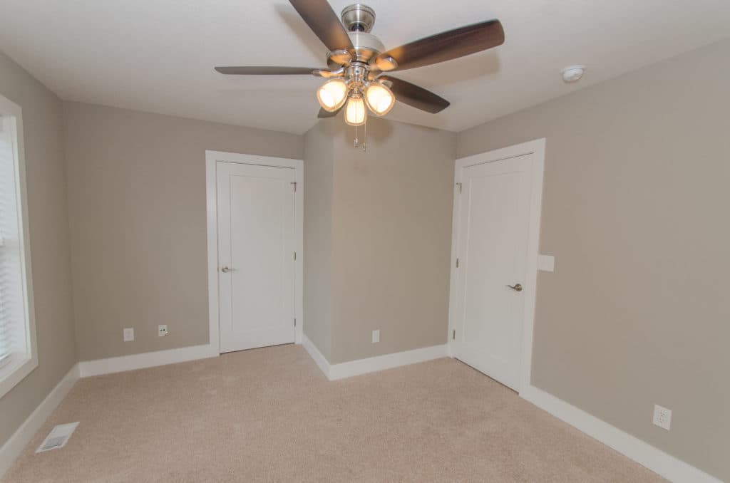 Bloomington Apartment: 414 E. 4th St