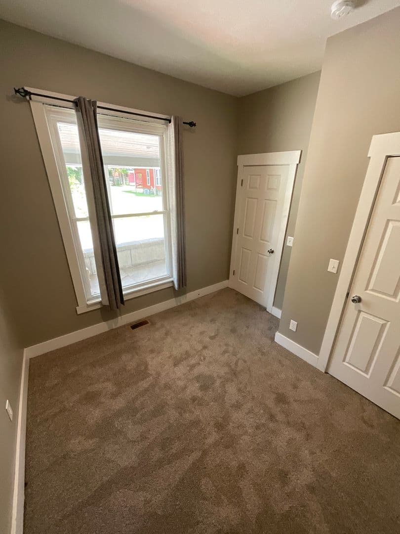 Bloomington Apartment: 317 N. Dunn St