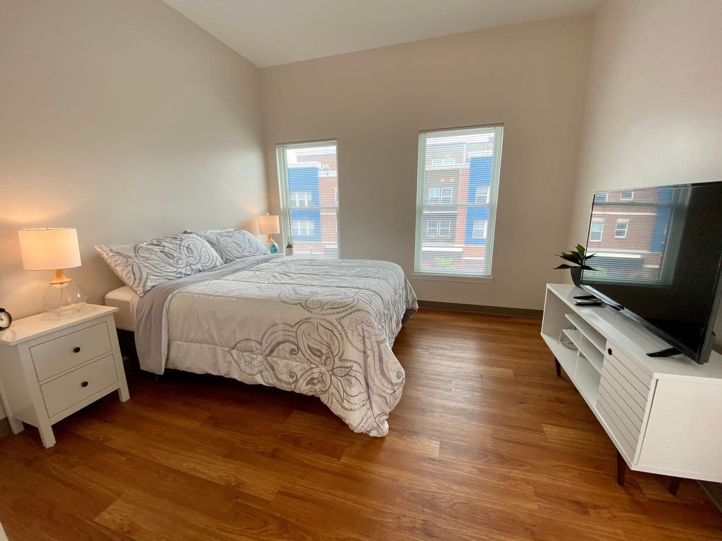 Bloomington Apartment: 116 E. 3rd St