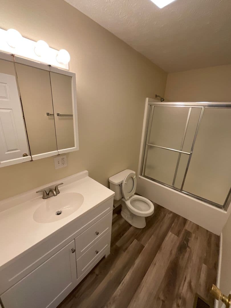 Bloomington House: 318 E. 10th St